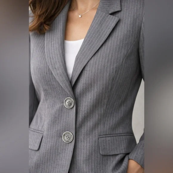 Tahari Arthur S. Levine Gray Pinstripe Blazer Size 10 Structured Shoulder Pads - Picture 6 of 11